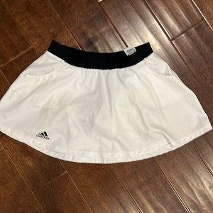 Addidas tennis skirt with shorts
